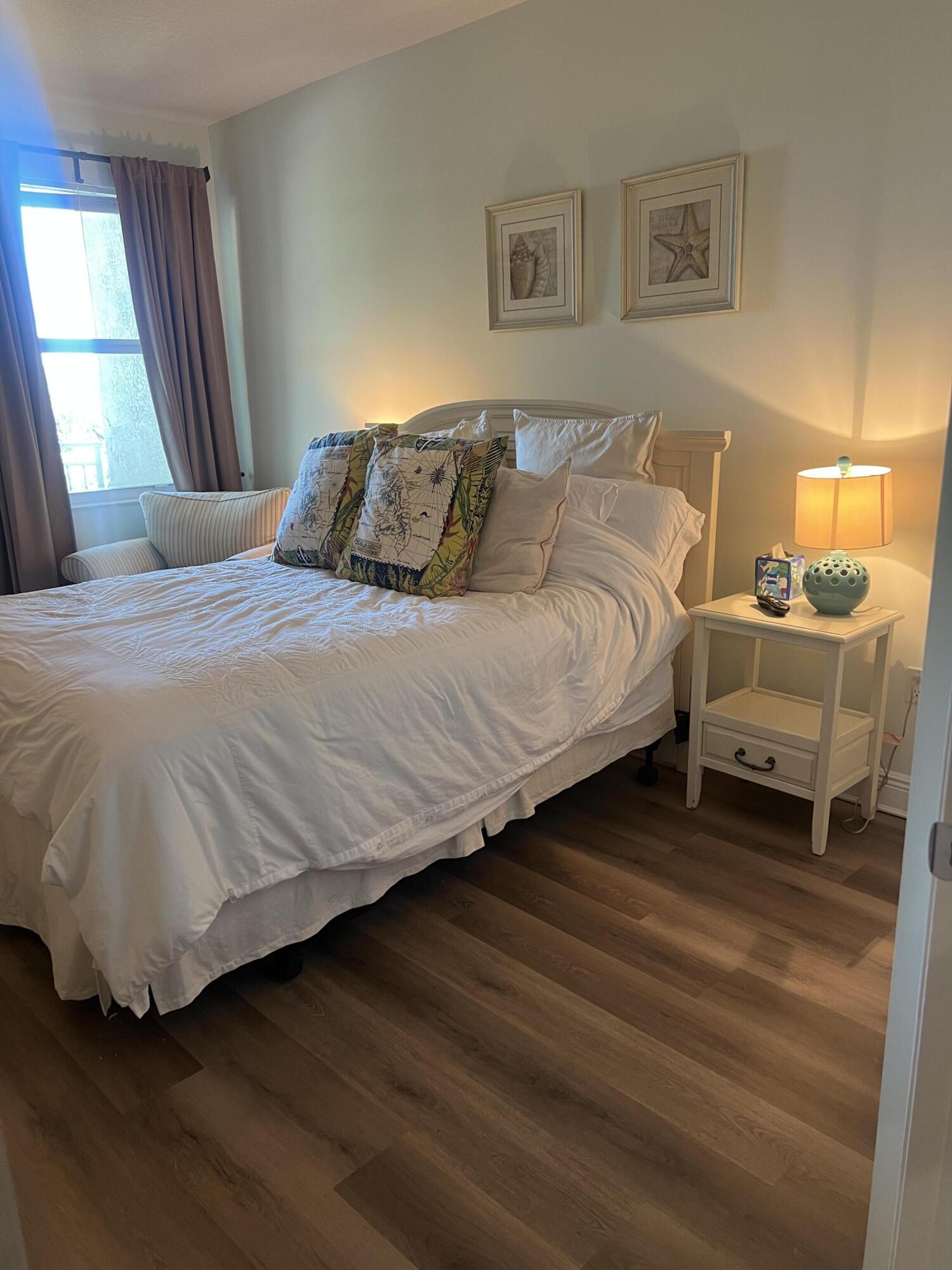 975 Northwest Flagler Avenue Stuart, FL 34994 - Photo 29 of 35 IMG_6592