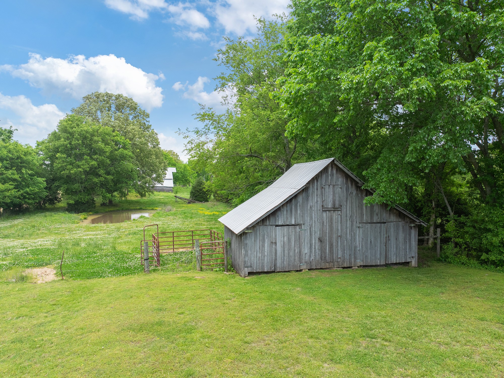 1565 Eli Brown Road Henry, TN 38231 - Photo 17 of 49