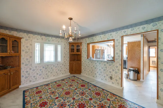 $375,000 | 1565 Eli Brown Road, Henry, TN 38231