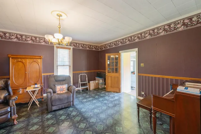 $375,000 | 1565 Eli Brown Road, Henry, TN 38231