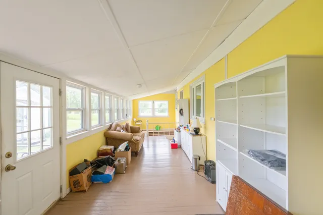 $375,000 | 1565 Eli Brown Road, Henry, TN 38231