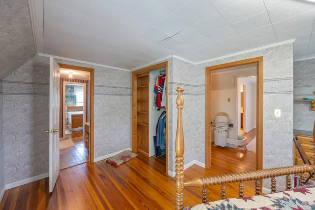 $375,000 | 1565 Eli Brown Road, Henry, TN 38231