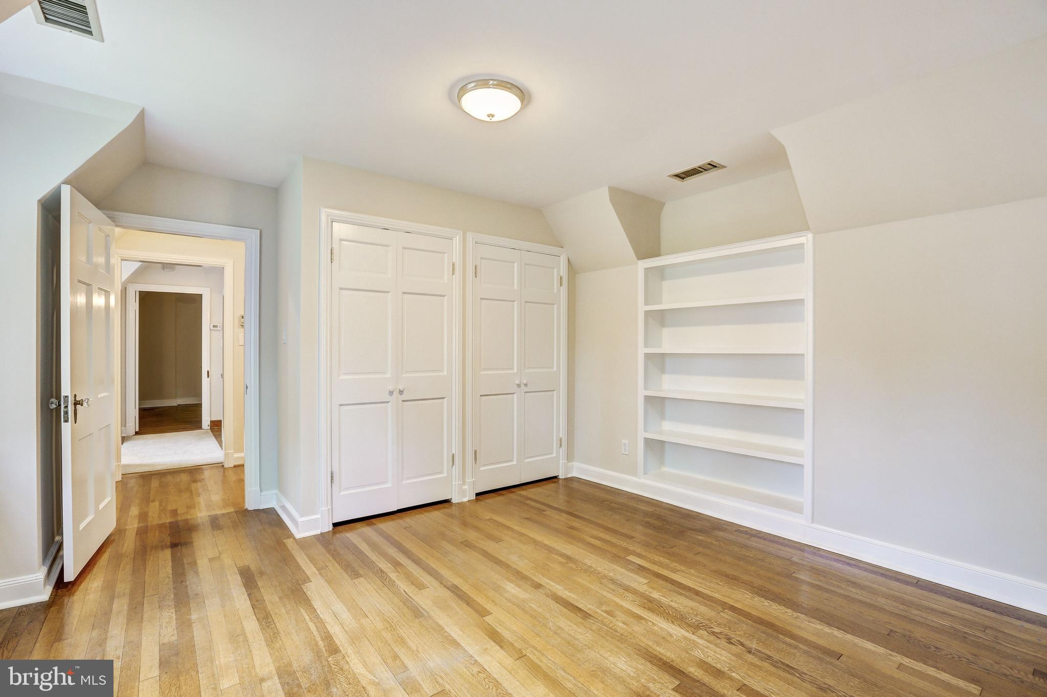 5204 Abingdon Road Bethesda, MD 20816 - Photo 24 of 30 Bedroom 3