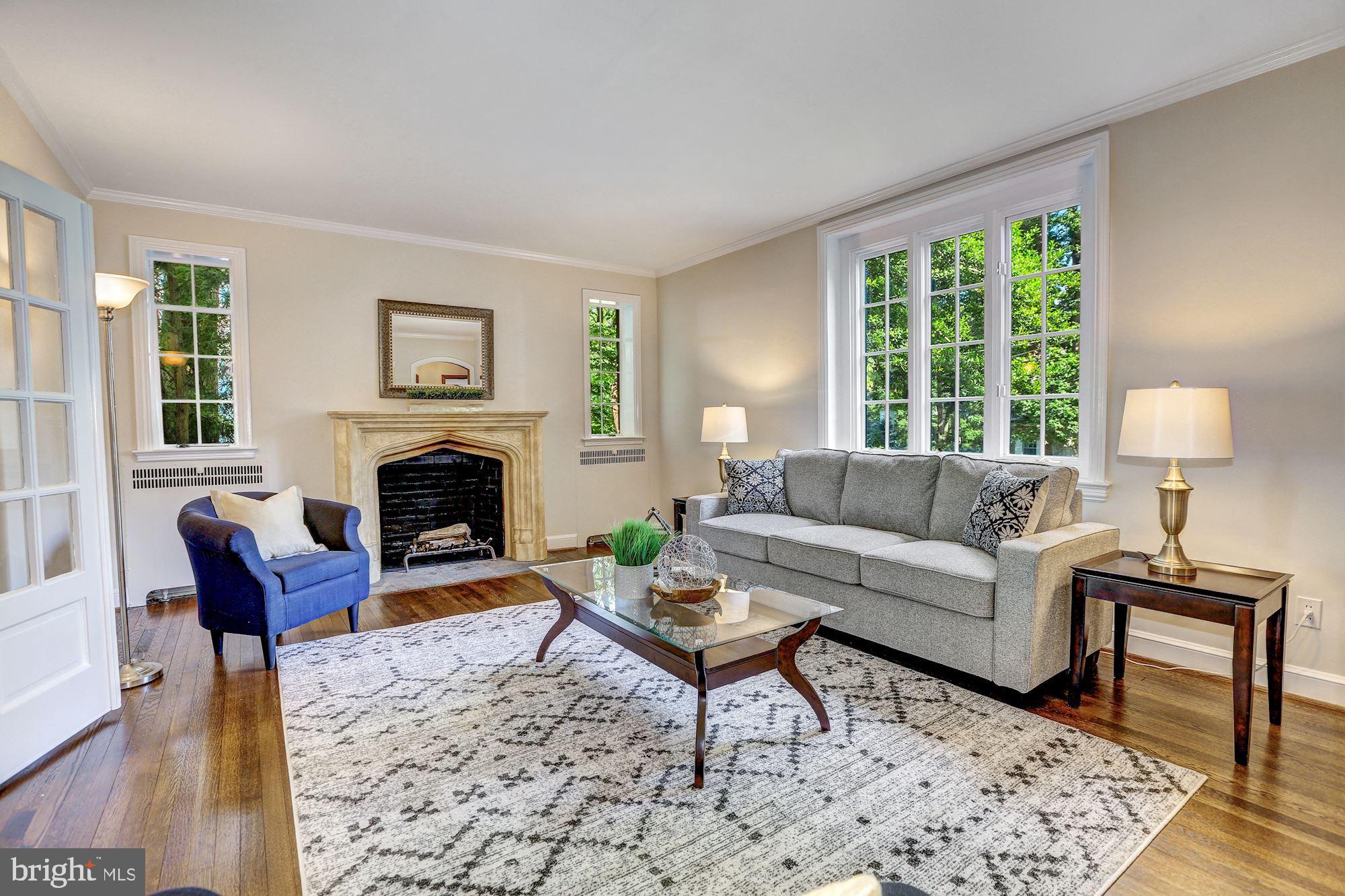5204 Abingdon Road Bethesda, MD 20816 - Photo 10 of 30 Formal Living Room
