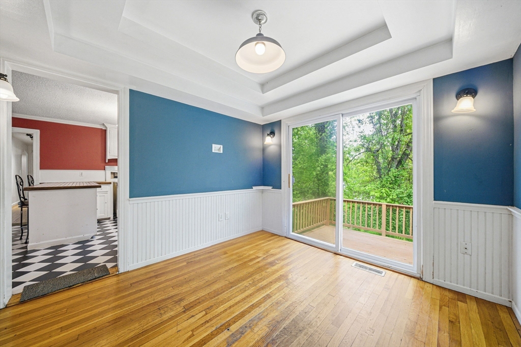146 Acton Road Chelmsford, MA 01824 - Photo 17 of 42