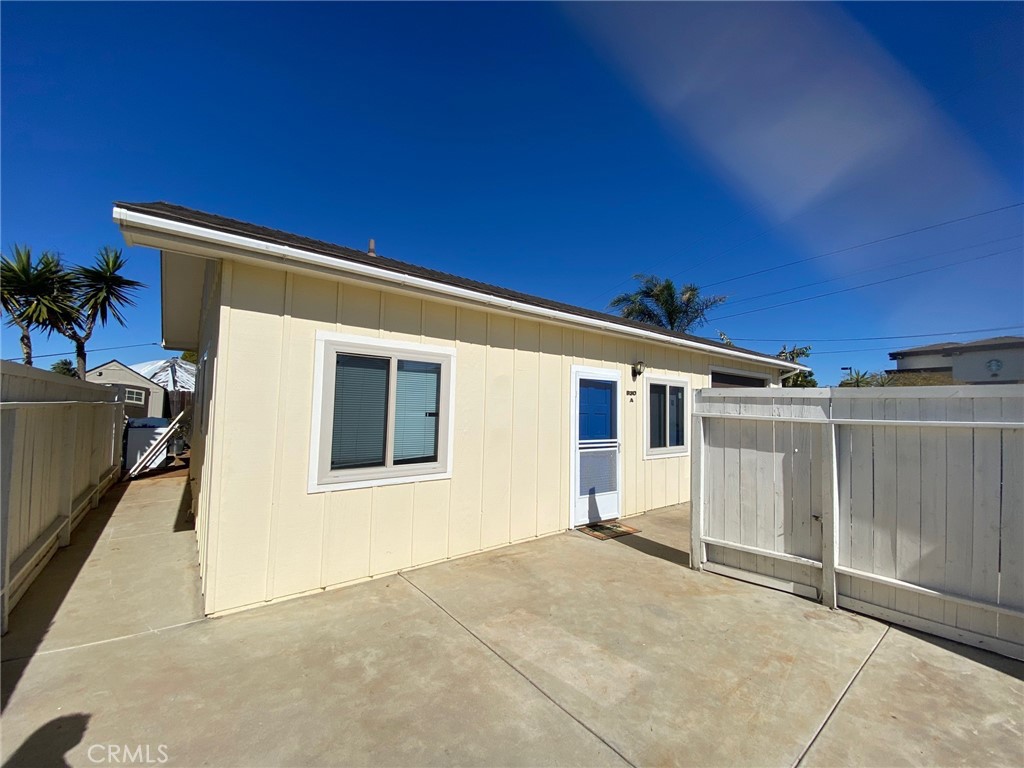 930 Orpheus Avenue, Unit A Encinitas, CA 92024 - Photo 4 of 18 a view of a house with a backyard
