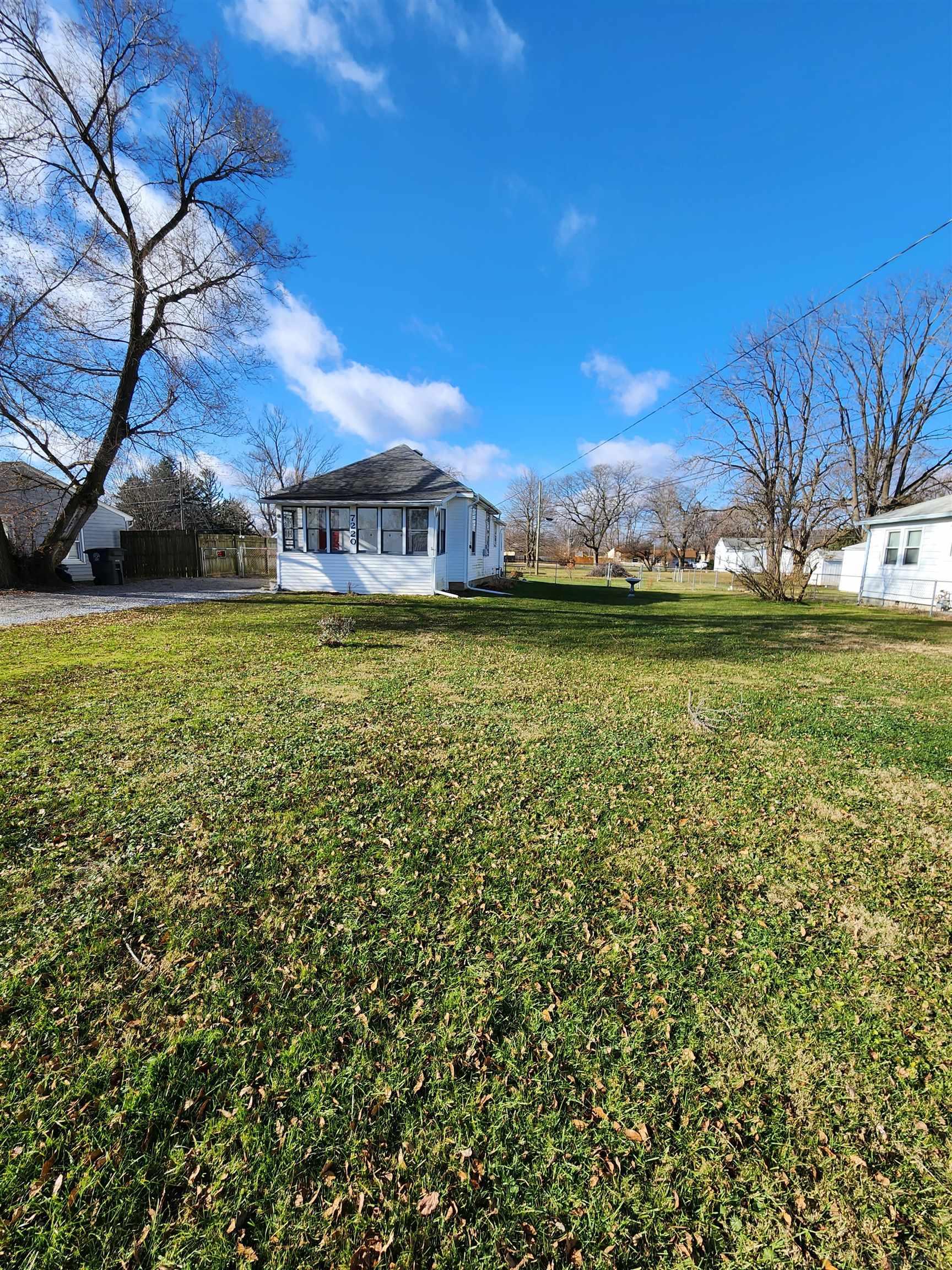 7220 Baer Road Fort Wayne, IN 46809 - Photo 3 of 7