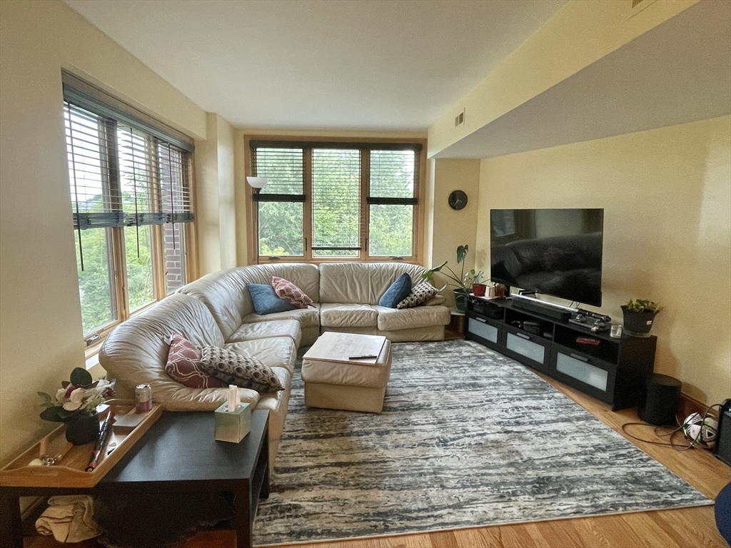 128 Warren Street, Unit 1 Lowell, MA 01852 - Photo 3 of 17