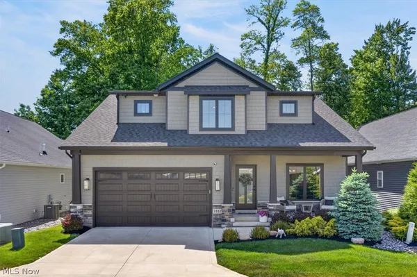 $999,000 | 7882 Fox Hunter Lane, Painesville, OH 44077