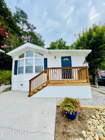 $159,900 | 772 Big Valley Boulevard, Townsend, TN 37882