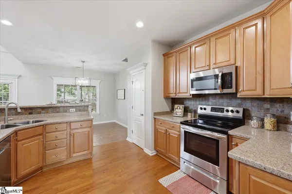 $469,900 | 1 Braeburn Drive, Simpsonville, SC 29681