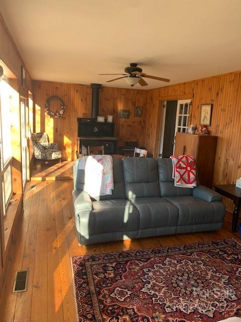 1096 Dale Road Spruce Pine, NC 28777 - Photo 17 of 48 Gallery Image 17