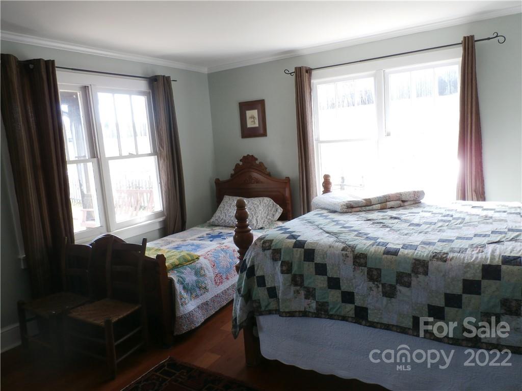 1096 Dale Road Spruce Pine, NC 28777 - Photo 25 of 48 Gallery Image 25