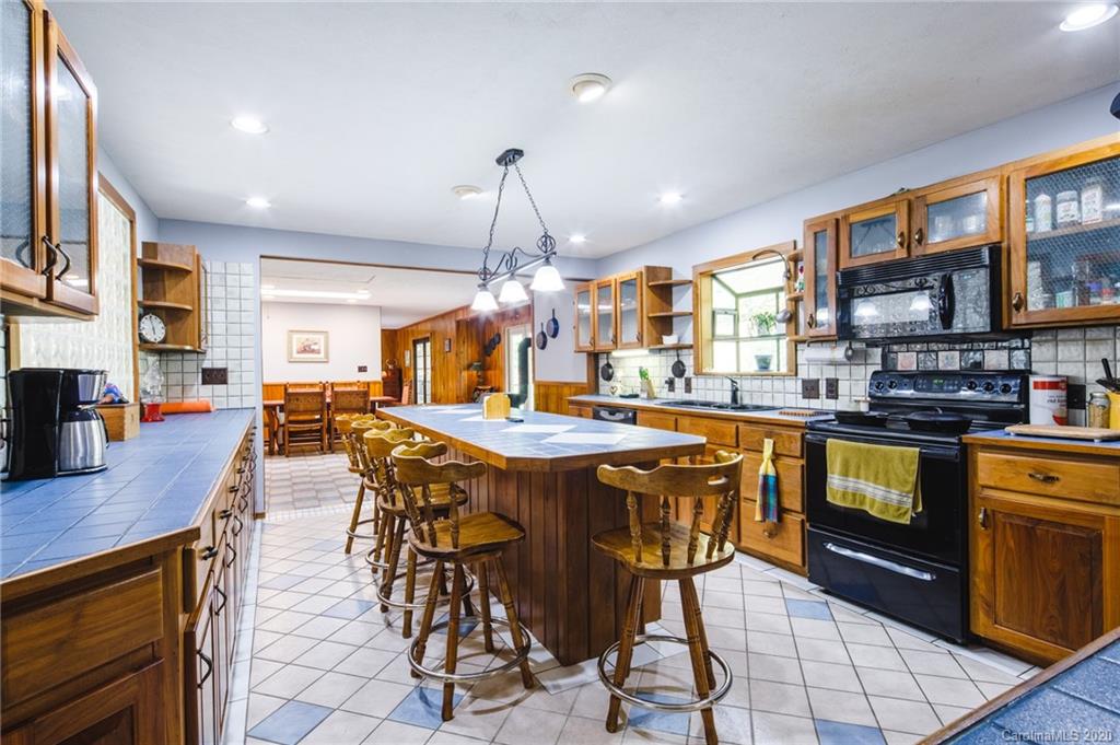 191 Maple Cove Road Rosman, NC 28772 - Photo 11 of 27 Gallery Image 11