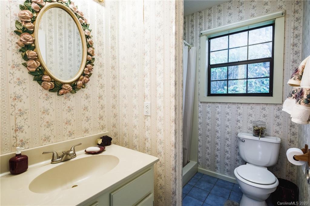 191 Maple Cove Road Rosman, NC 28772 - Photo 13 of 27 Gallery Image 13