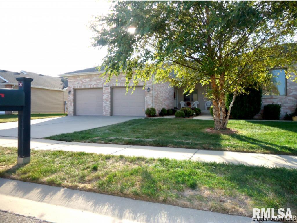 7203 Preston Drive Springfield, IL 62711 - Photo 1 of 36