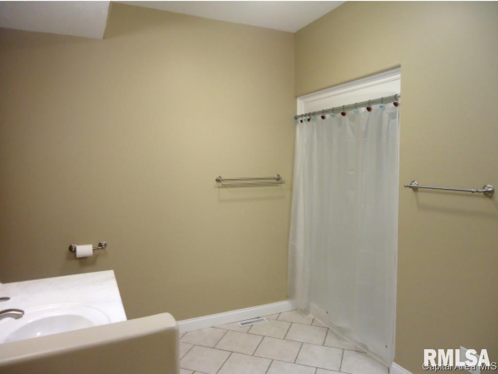 7203 Preston Drive Springfield, IL 62711 - Photo 25 of 36