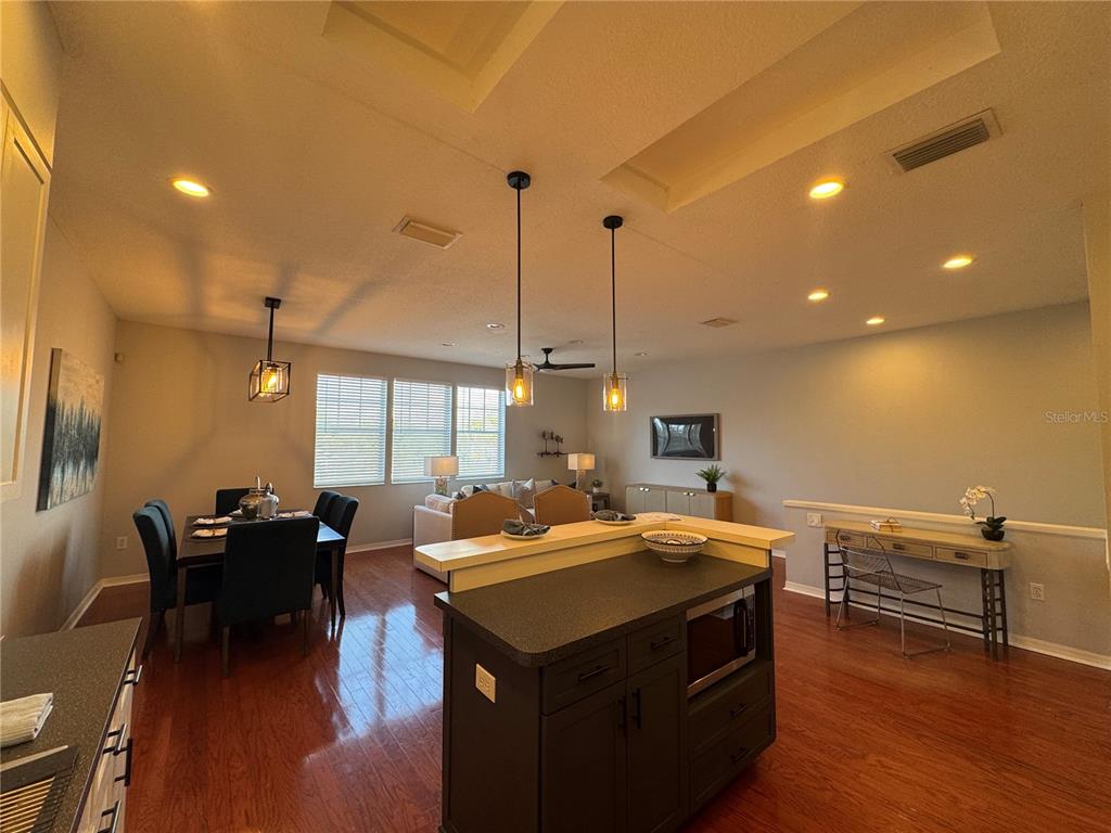 2900 West Azeele Street, Unit M Tampa, FL 33609 - Photo 12 of 25