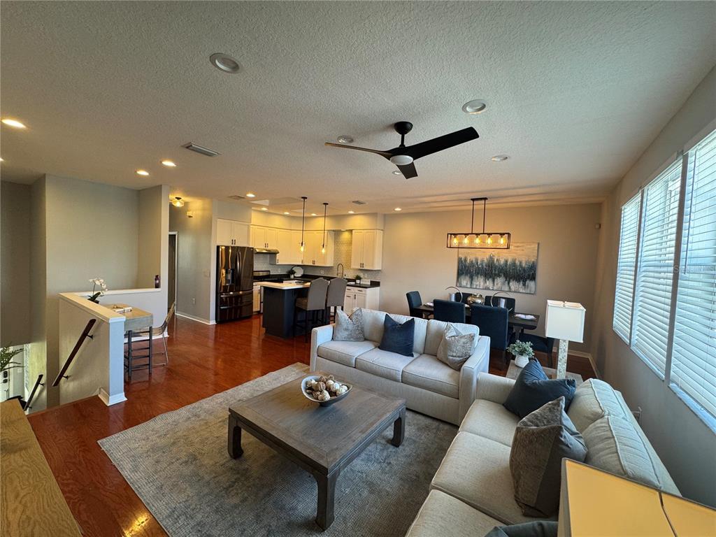 2900 West Azeele Street, Unit M Tampa, FL 33609 - Photo 13 of 25