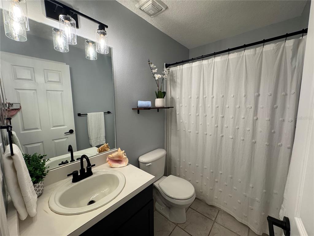 2900 West Azeele Street, Unit M Tampa, FL 33609 - Photo 25 of 25