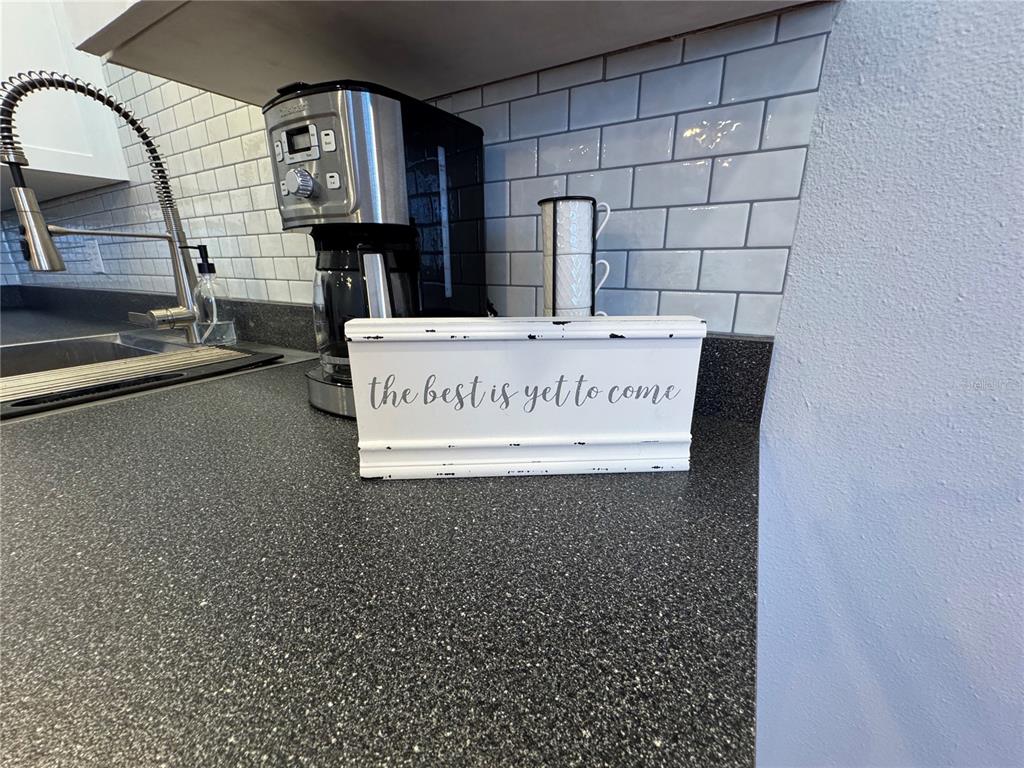 2900 West Azeele Street, Unit M Tampa, FL 33609 - Photo 5 of 25