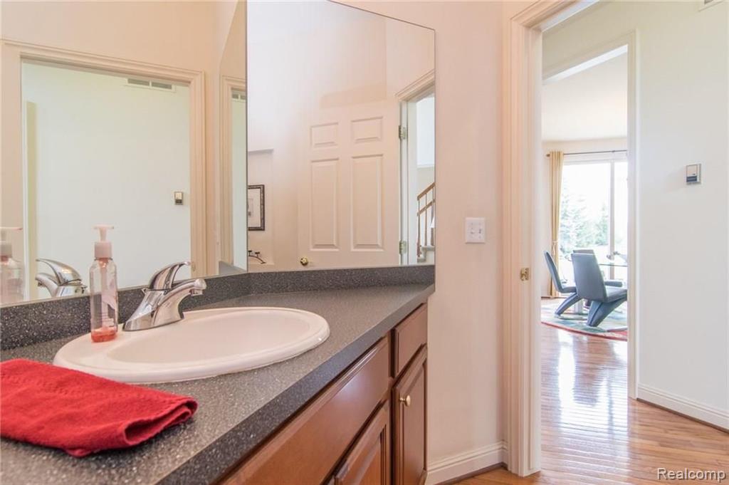 48006 Gladstone Road Canton, MI 48188 - Photo 22 of 66