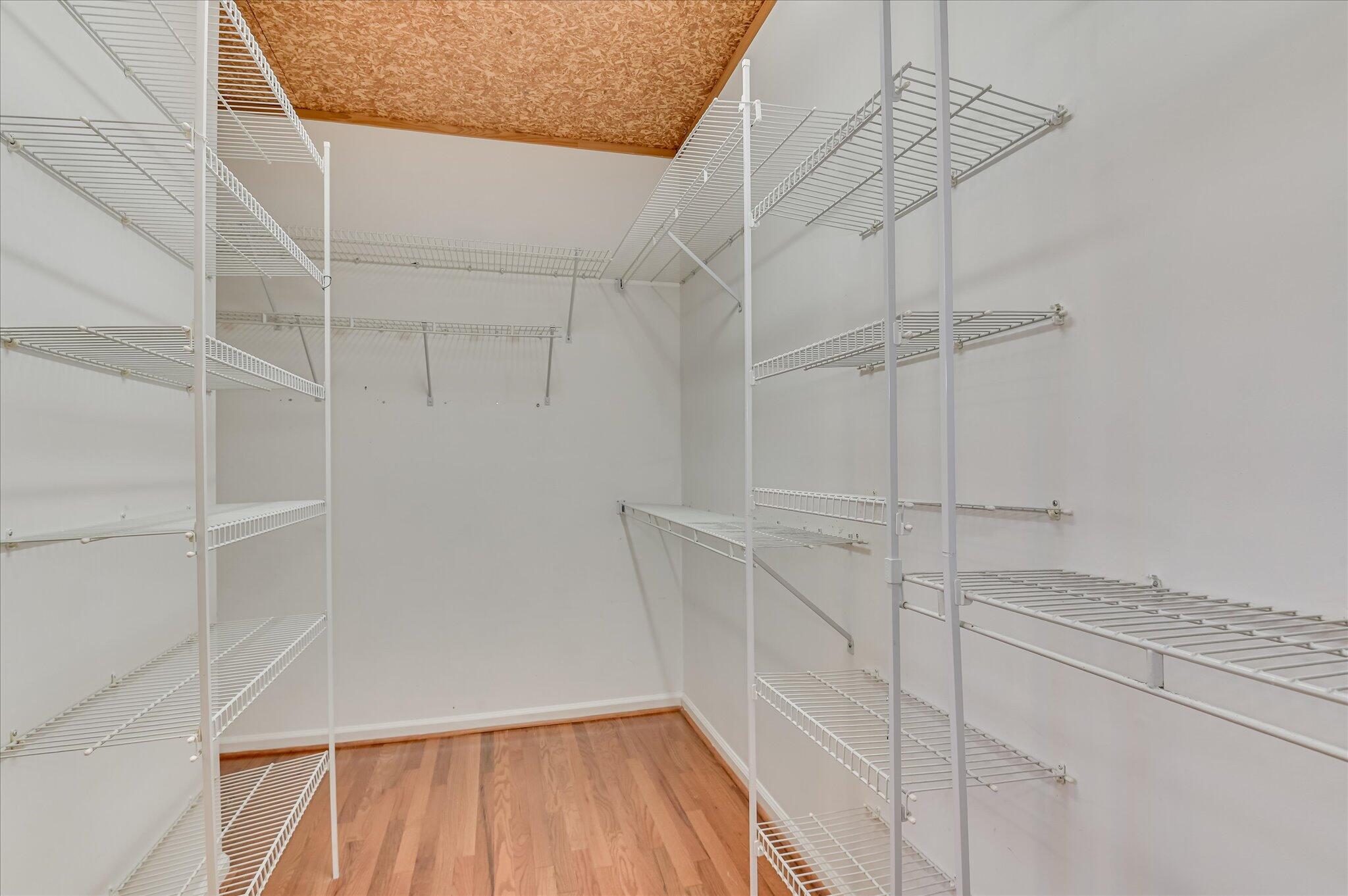 864 River Bluff Road North Augusta, SC 29841 - Photo 33 of 55 Owner's Closet