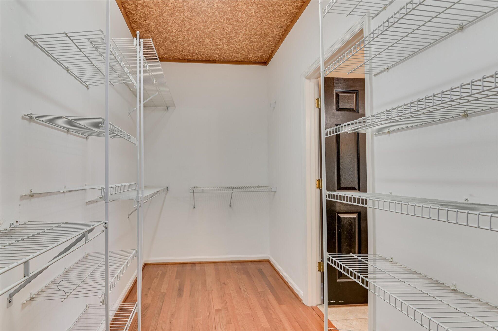 864 River Bluff Road North Augusta, SC 29841 - Photo 34 of 55 Owner's Closet