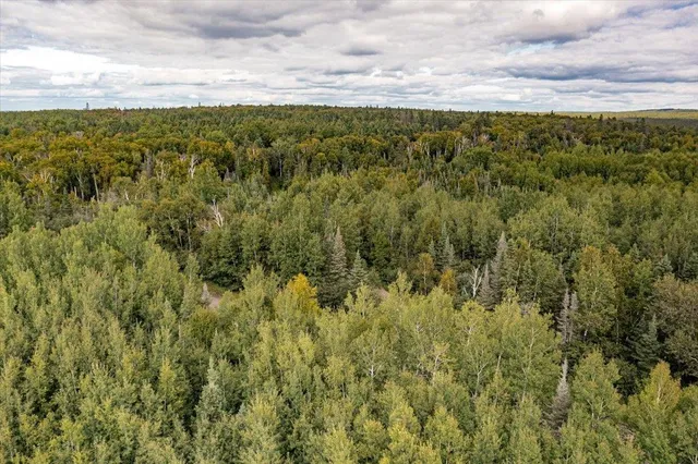 $48,000 | 7513 Highway 2 Two Harbors, Two Harbors, MN 55616