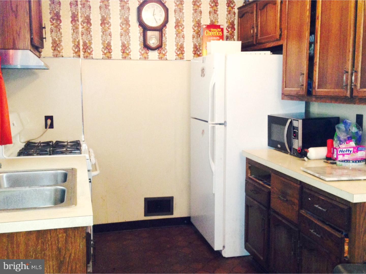 33 Beaumont Road Hamilton, NJ 08620 - Photo 10 of 14
