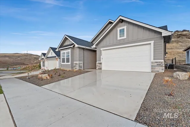$629,880 | 6604 North Good Drive, Eagle, ID 83714