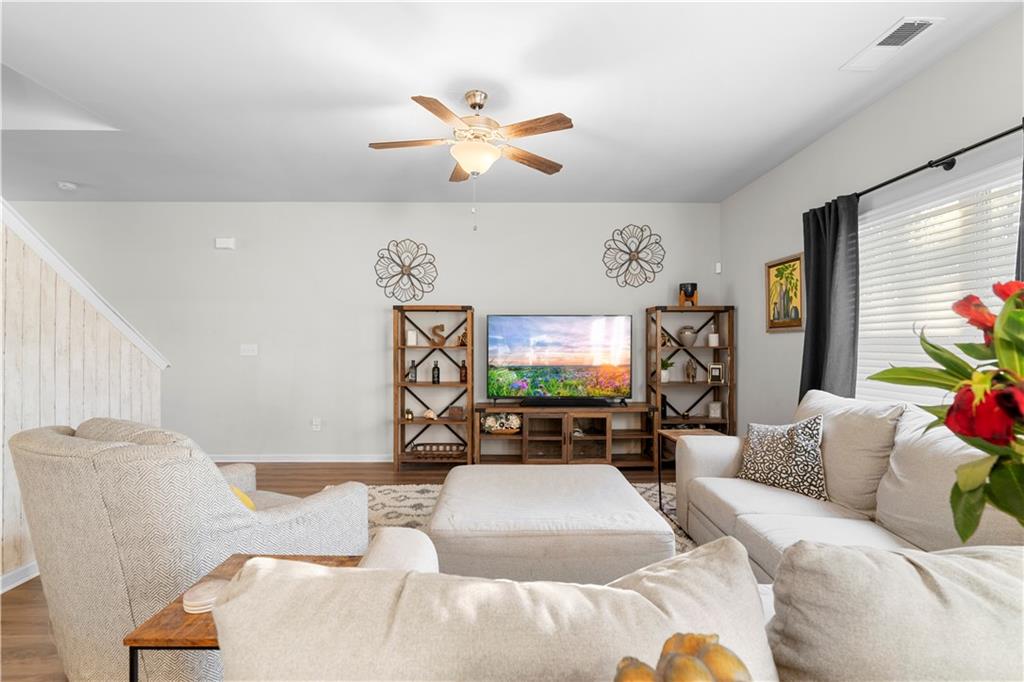 300 Winston Circle Canton, GA 30114 - Photo 13 of 56