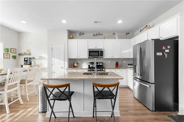 $410,000 | 300 Winston Circle, Canton, GA 30114