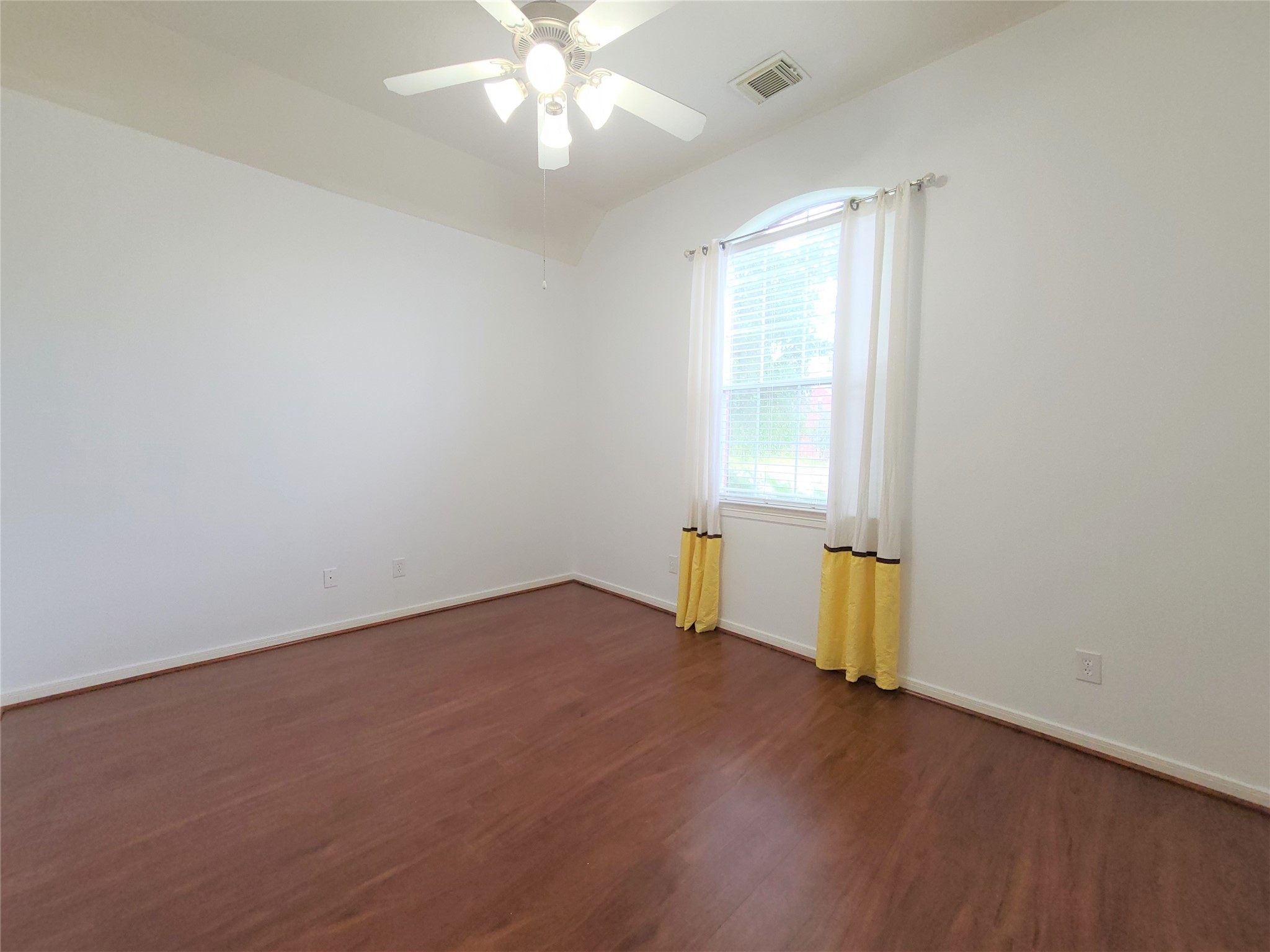 7015 Pinefern Lane Spring, TX 77379 - Photo 12 of 16