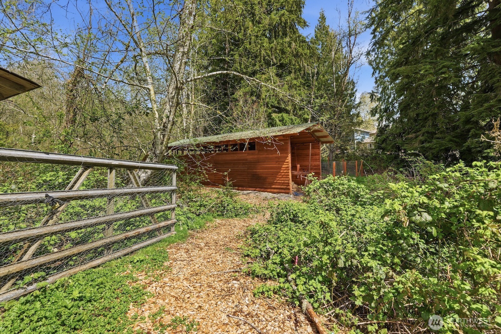11617 Fay Road Northeast Carnation, WA 98014 - Photo 33 of 40 a view of a wooden fence