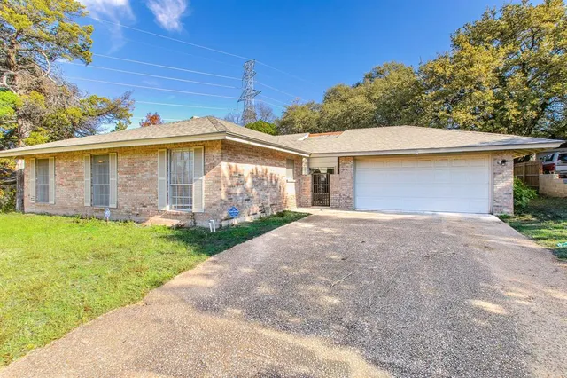 $289,000 | 1009 Rambler Drive, Waco, TX 76710