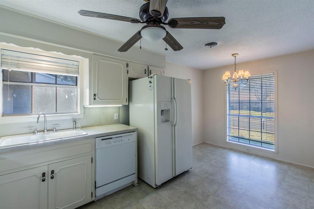 1009 Rambler Drive Waco, TX 76710 - Photo 11 of 30