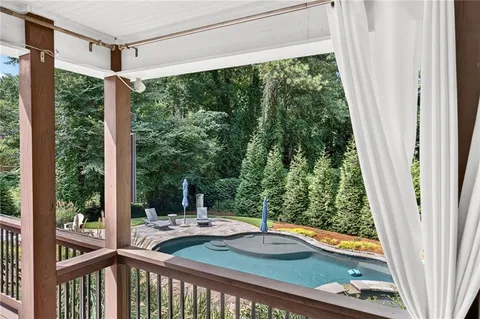 $1,100,000 | 4766 Chamblee Dunwoody Road, Dunwoody, GA 30338