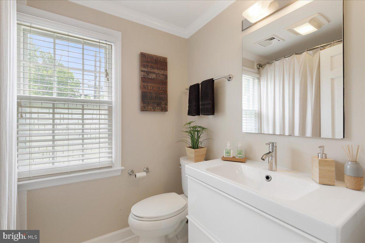 291 Elm Road Princeton, NJ 08540 - Photo 25 of 37 Hall Bath
