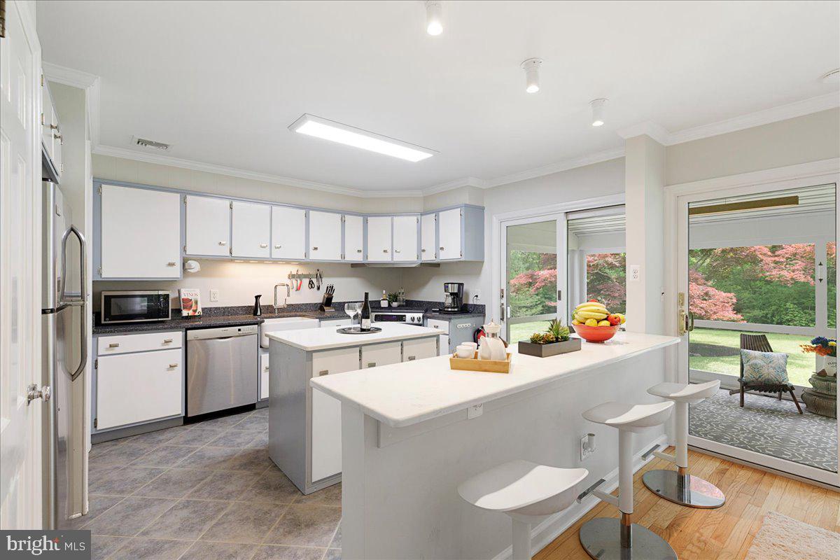 291 Elm Road Princeton, NJ 08540 - Photo 8 of 37 Kitchen