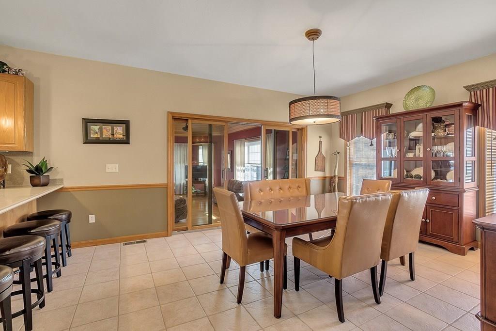 61 Old Farm Road Lunenburg, MA 01462 - Photo 12 of 38 Gallery Image 12