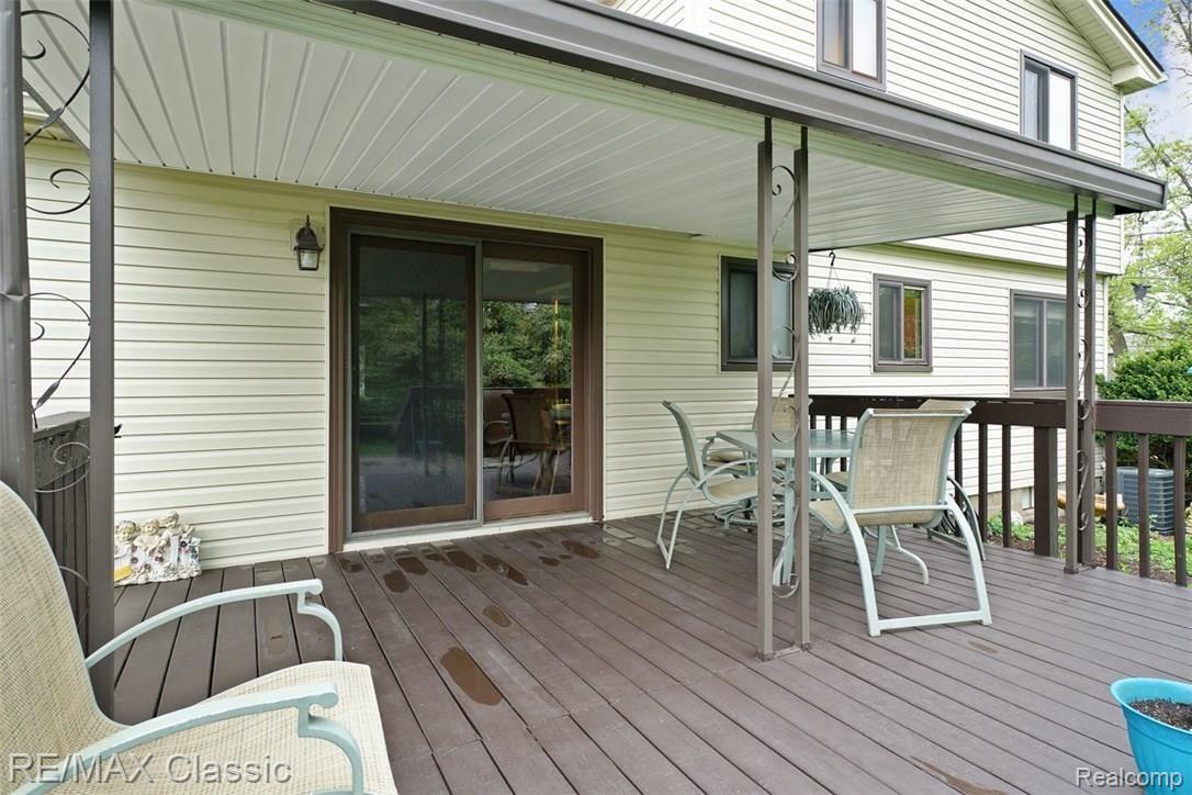 3915 Clifton Ridge Highland, MI 48357 - Photo 18 of 22 DSC00923.jpg