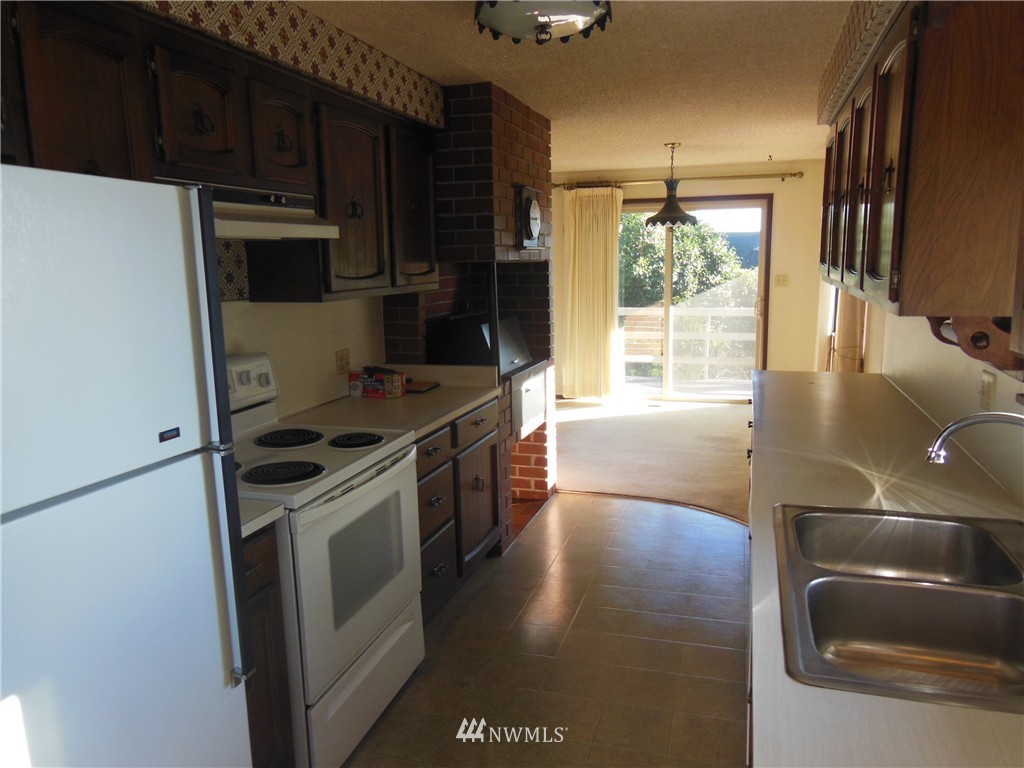 7414 Foster Slough Road Snohomish, WA 98290 - Photo 7 of 13 Gallery Image 7