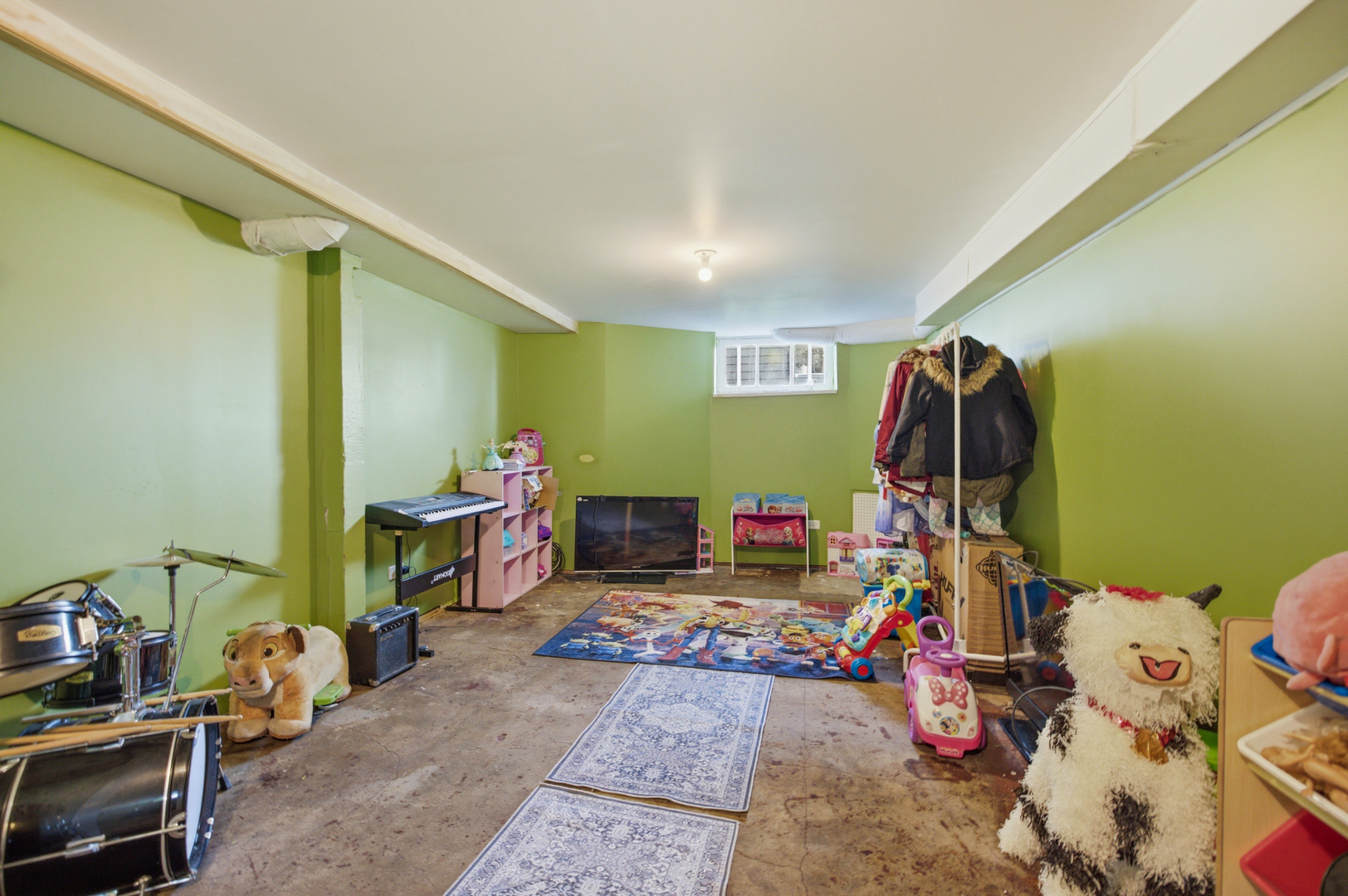 459 North Spring Street Elgin, IL 60120 - Photo 20 of 29 Gallery Image 20