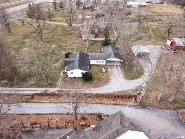 $140,000 | 15100 Moellers Road, Marion, IL 62959