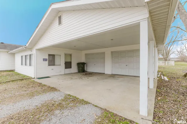 $140,000 | 15100 Moellers Road, Marion, IL 62959