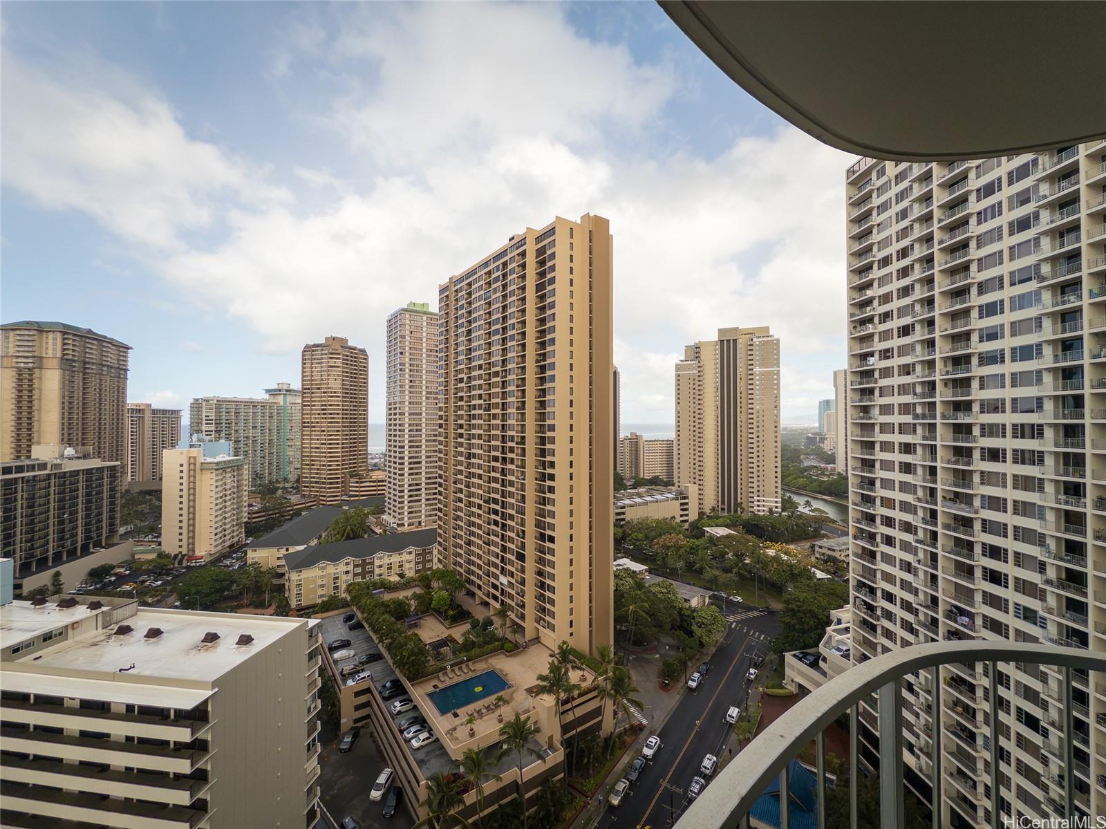 469 Ena Road, Unit 2301 Honolulu, HI 96815 - Photo 3 of 18