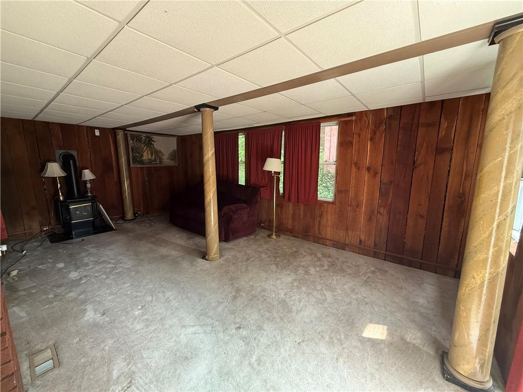 433 Miller Avenue Butler, PA 16001 - Photo 11 of 29 a view of a livingroom with furniture