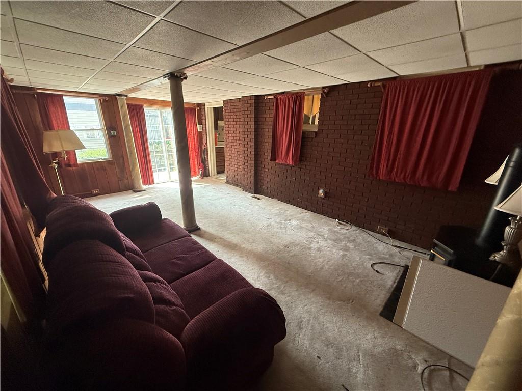 433 Miller Avenue Butler, PA 16001 - Photo 13 of 29 a living room with furniture