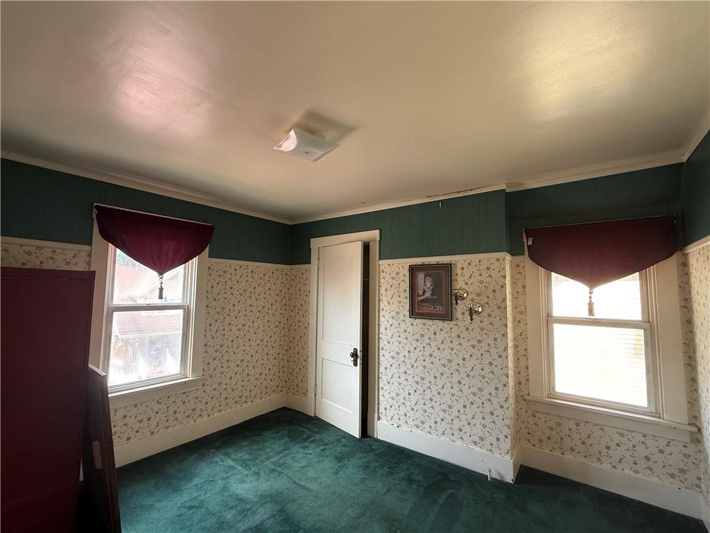433 Miller Avenue Butler, PA 16001 - Photo 17 of 29 a view of hallway with window